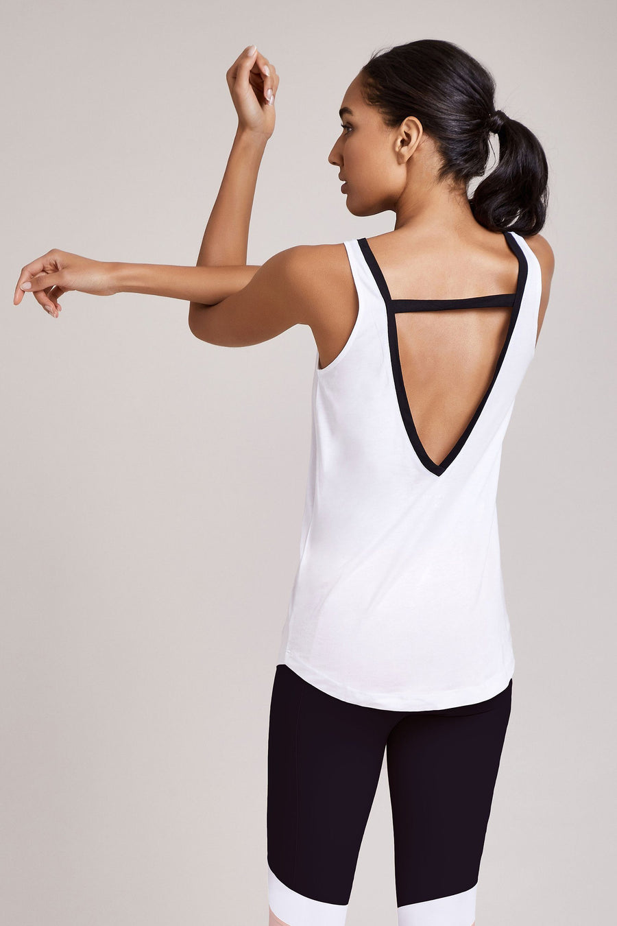Leah Tank - White/Black