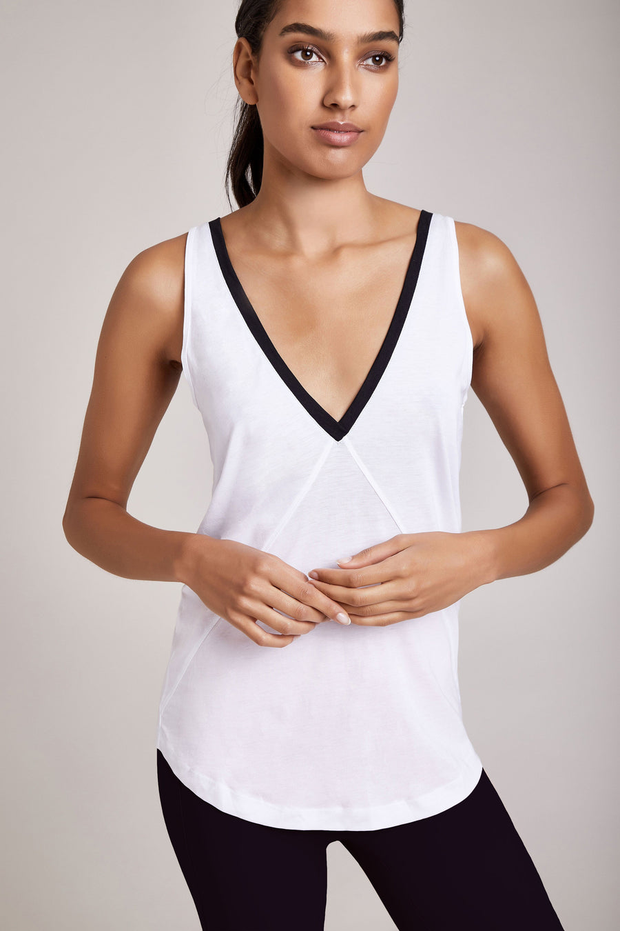 Leah Tank - White/Black